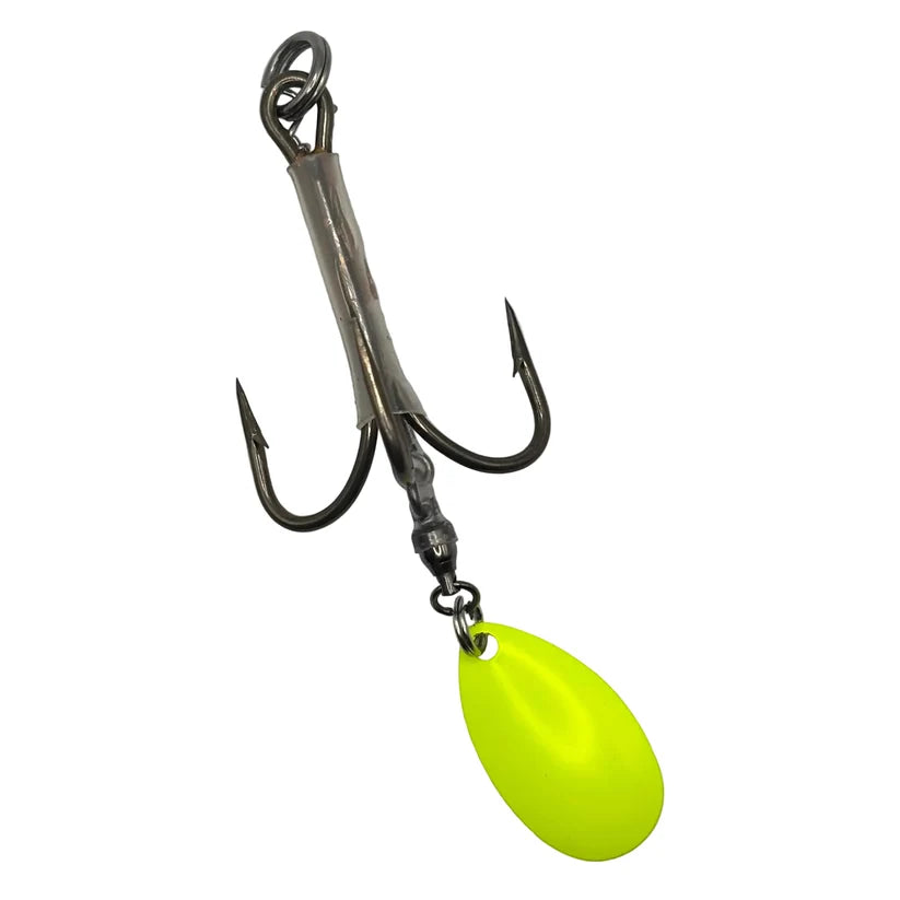 DW 6/0 Bladed Teaser Hook with a dark treble hook and bright chartreuse oval blade for musky fishing tackle