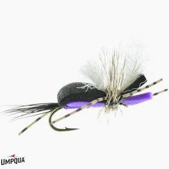 Hippie Stomper fly fishing lure featuring a textured body with white and black hackle feathers, designed for musky fishing and effective in freshwater fishing tackle.