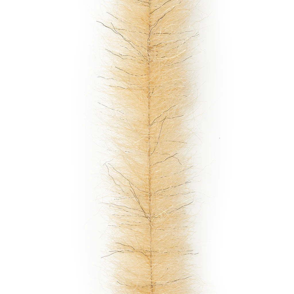 Enrico Puglisi Muddler Minnow UV Brush in tan with fine translucent fibers and dark strands for creating lifelike fishing lures