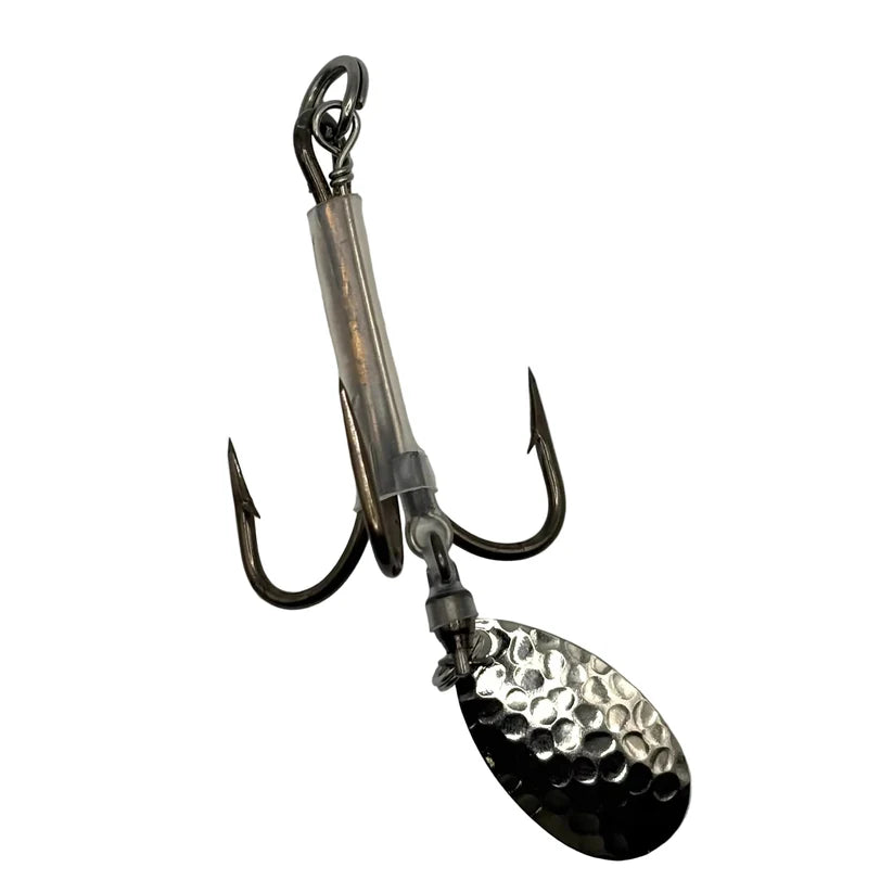 DW 6/0 Bladed Teaser Hook with a hammered silver spinner blade and hook assembly for musky fishing tackle on a white background