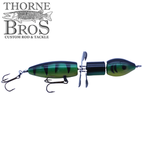 Snaggle Tooth Tackle Wingnut