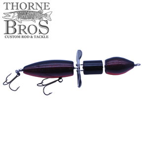 Snaggle Tooth Tackle Wingnut