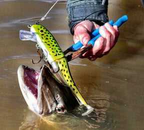 Musky Innovations Swimmin' Invader