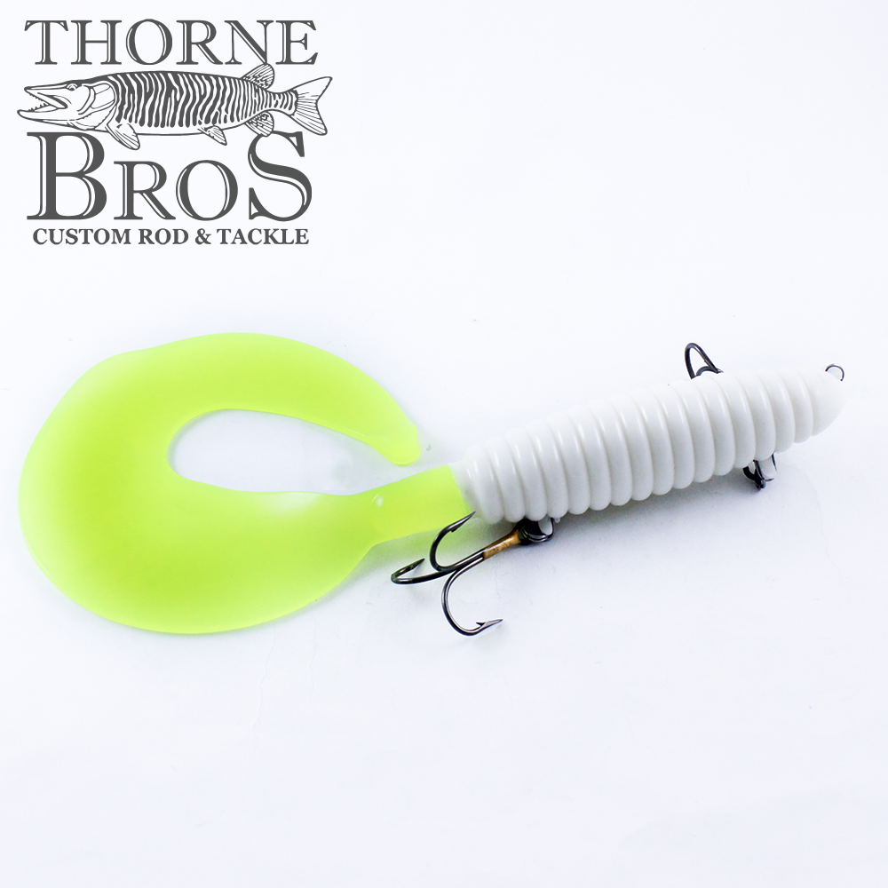 Whaletail Plastics 14" Whaletail